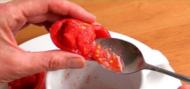 Извлекаем семена томатов